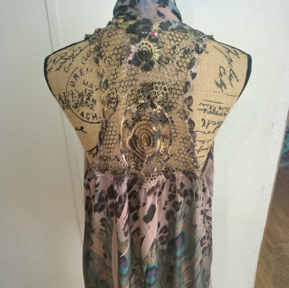 Pretty woman open animal peacock vest - Picture 2 of 2